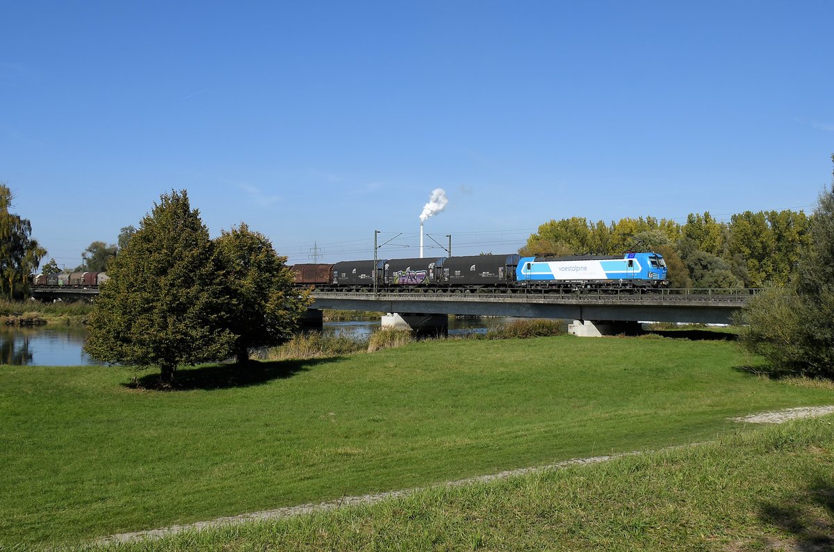 193 250 am 04.10.18 auf der Isarbrücke bei Plattling