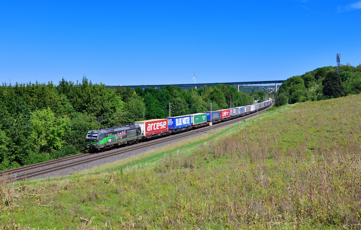 193 264 mit einem KLV am 11.08.2024 bei Marktbreit.
