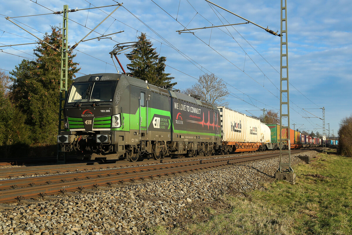 193 265 TXL logistic am 27.11.24 bei Eglharting.