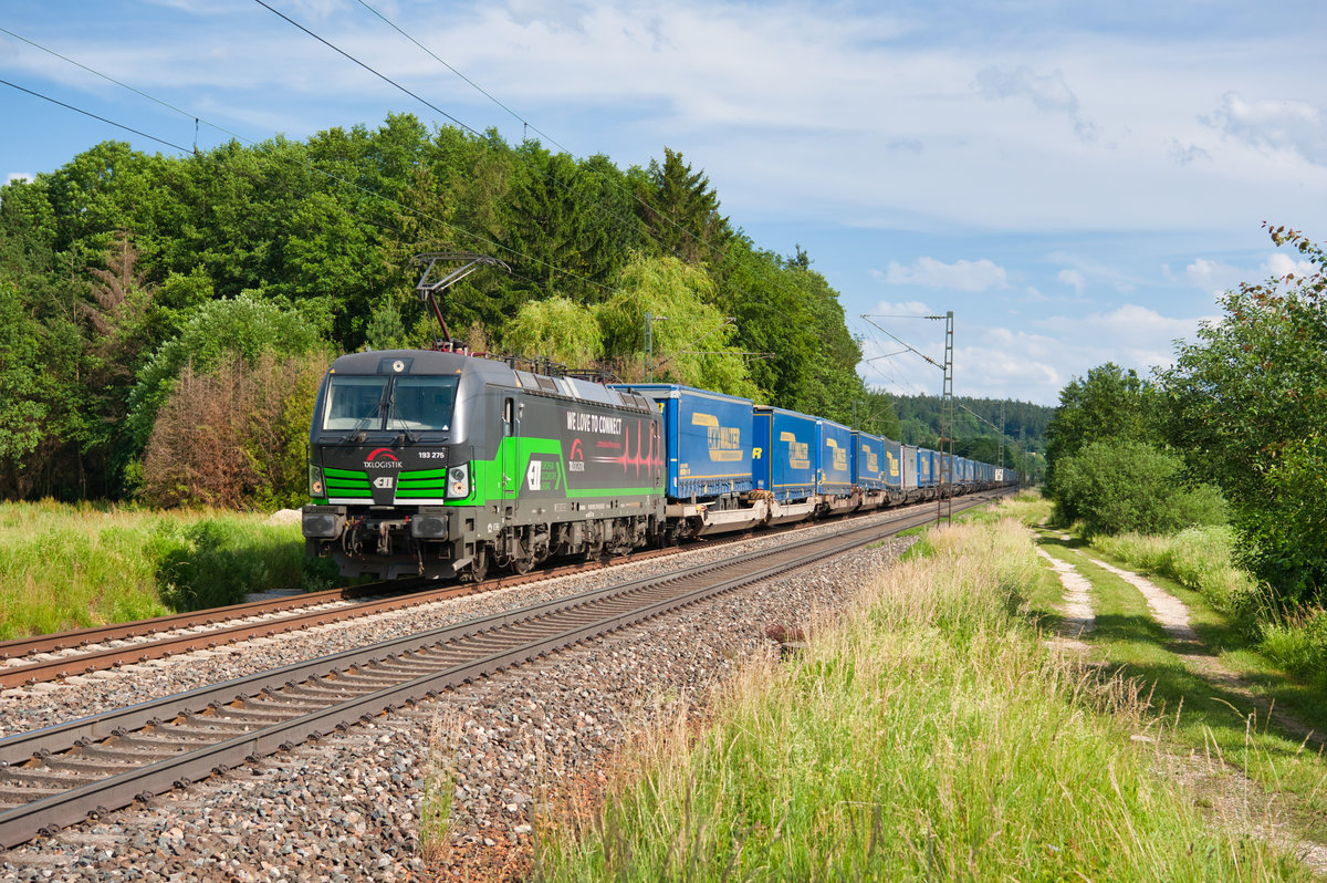 193 275 mit einem KLV-Zug bei Postbauer-Heng Richtung Nürnberg, 21.06.2019