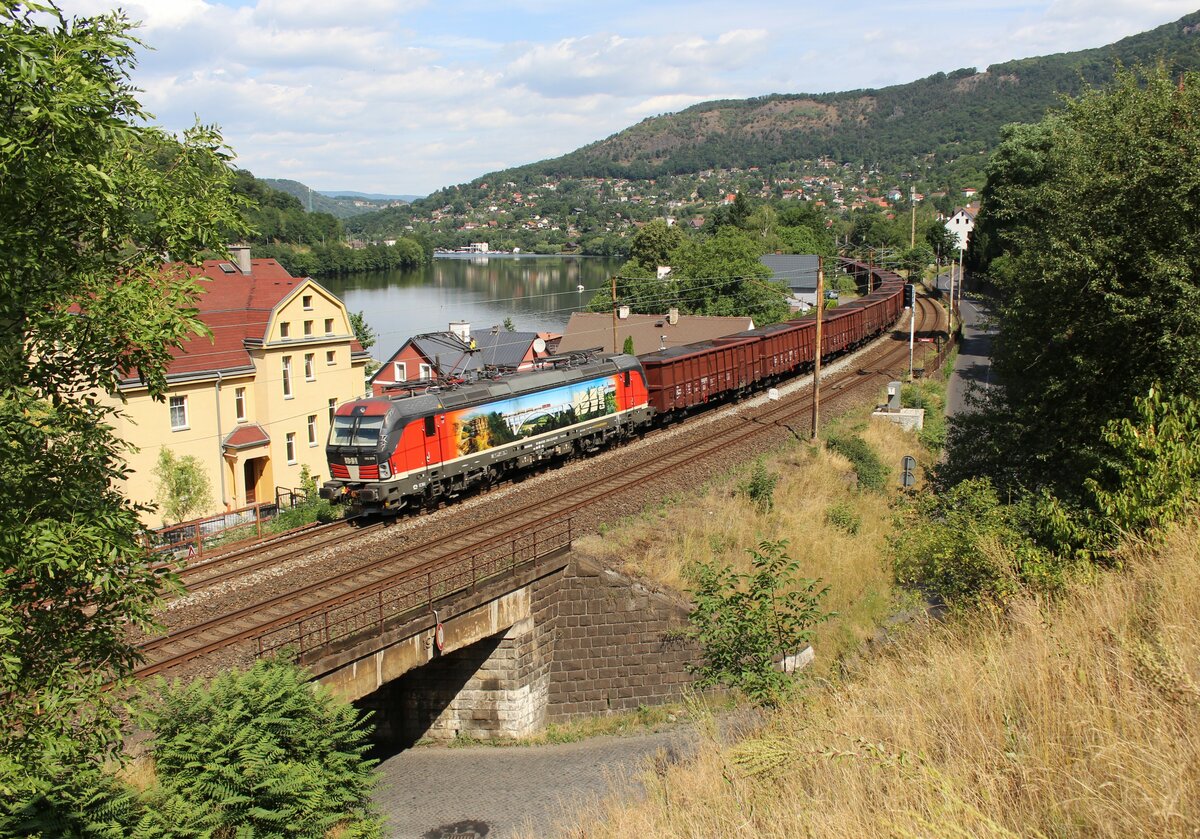 193 276-3 (IDS) zu sehen mit einem Kohlenzug am 19.07.23 in Brná nad Labem.