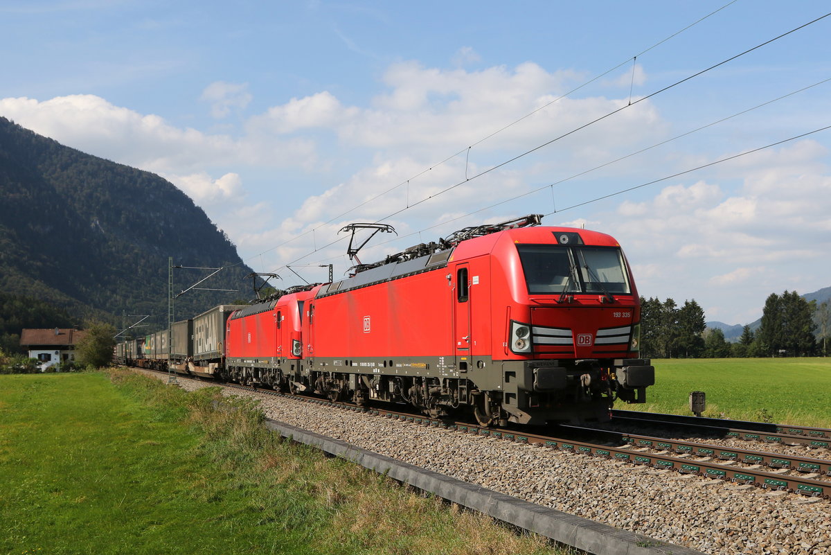193 335 & 193 336 mit einem  KLV  am 10. September 2020 bei Niederaudorf im Inntal.