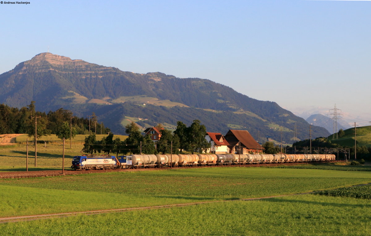 193 490-0 und Tm 232 530 mit dem 41048 (Luino SBB-Wanne-Eickel Westberg) bei Buonas 23.6.20 