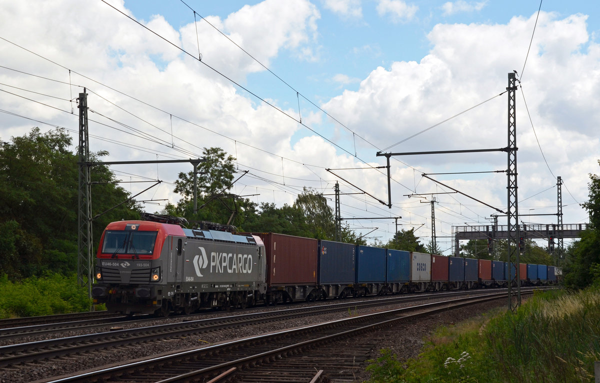 193 504 der PKP Cargo führte am 27.06.18 einen Containerzug durch Niederndodeleben Richtung Braunschweig.