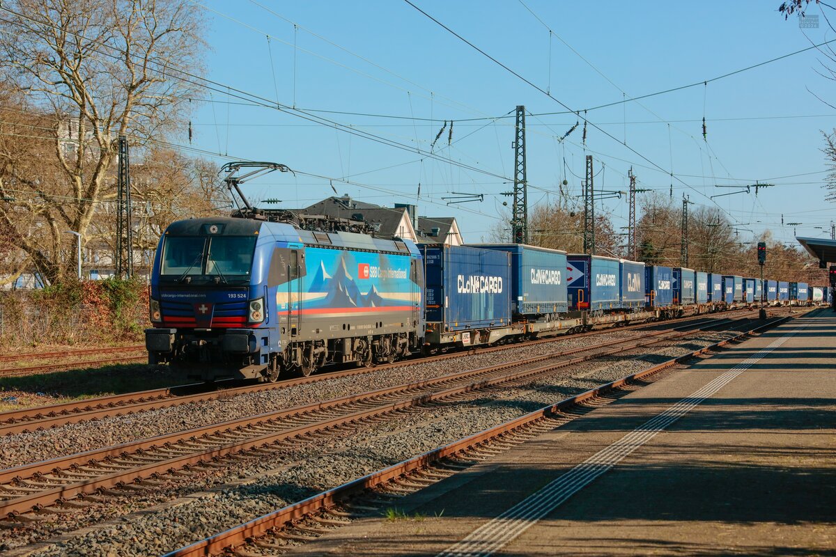193 524 SBB Cargo International mit KLV in Hilden, März 2026.