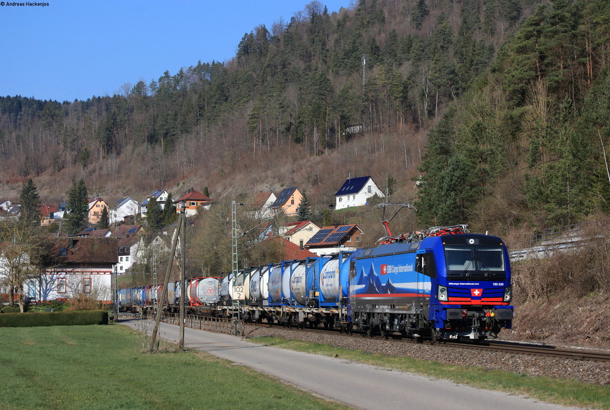 193 526-1 mit dem DGS 42696 (Schaffhausen PB-Mannheim Friedrichsfeld) bei Aistaig 4.4.20