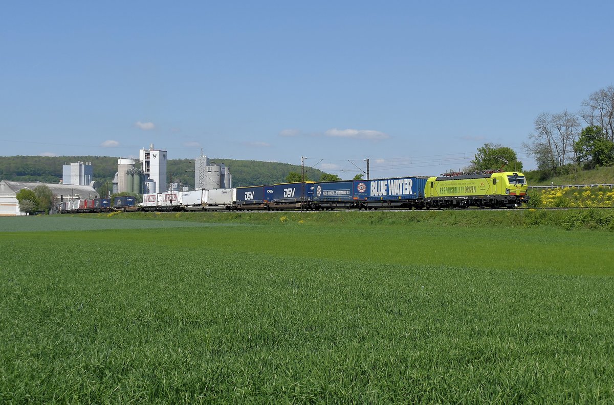 193 553 am 10.05.17 bei Karlstadt am Main