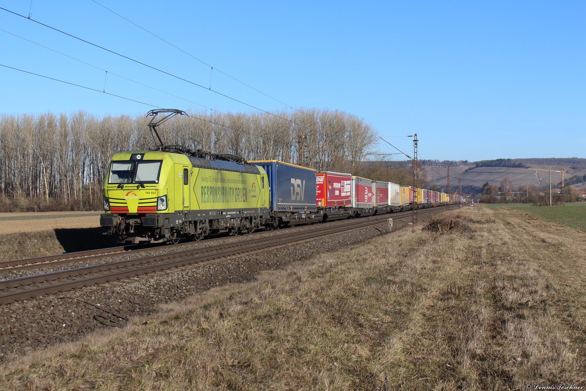 193 553 TXL mit einem KLV-Zug nach Verona, fotografiert bei Retzbach-Zellingen am 27.02.2019