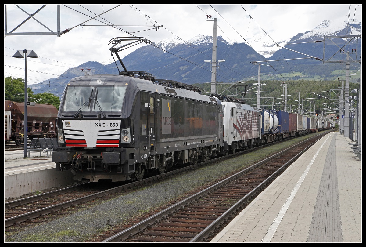 193 653 + 189 901 mit Güterzug in Spital - Millstättersee am 22.05.2019.