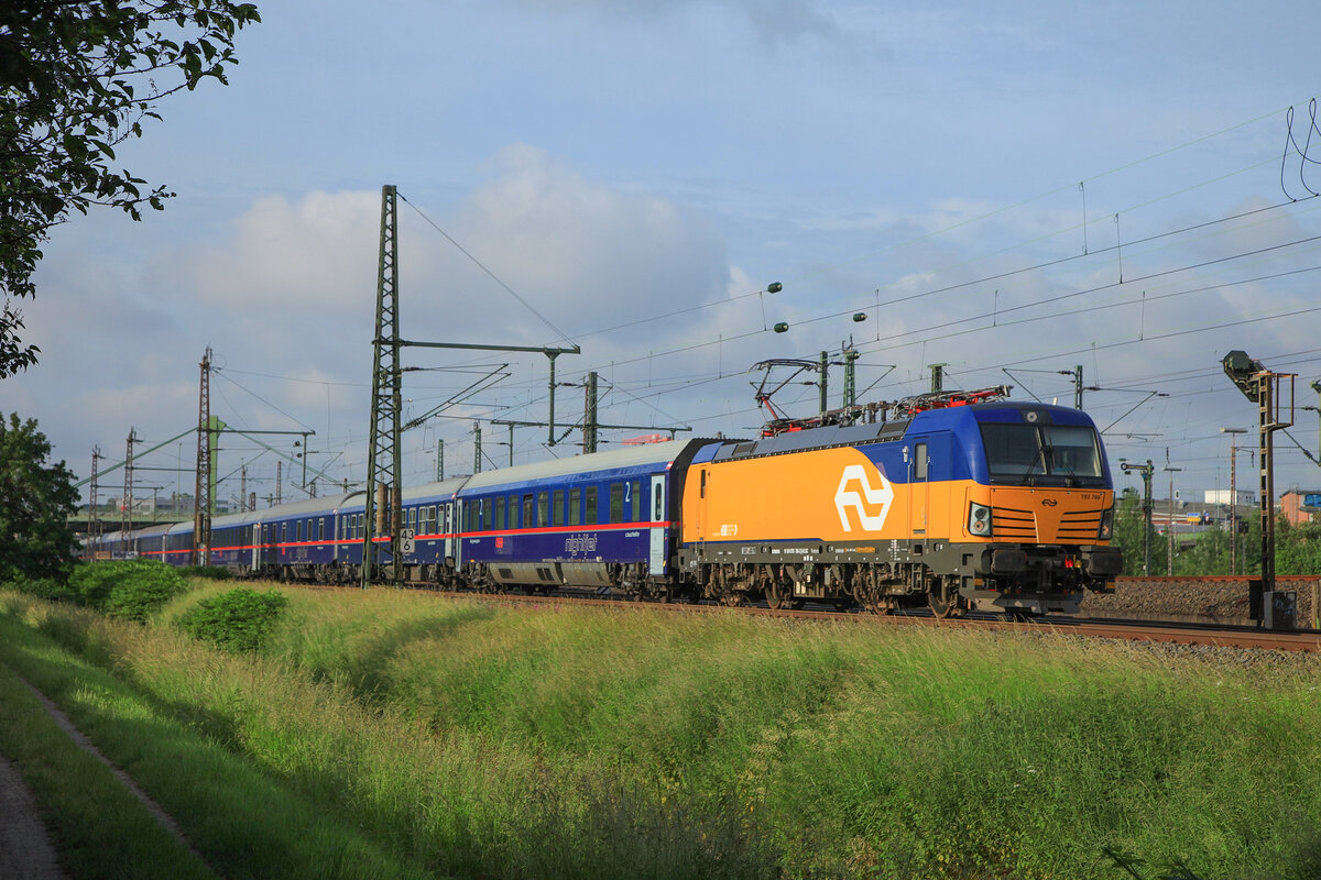 193 766, Düsseldorf-Derendorf, 12.06.2021, Nightjet nach Amsterdam Centraal