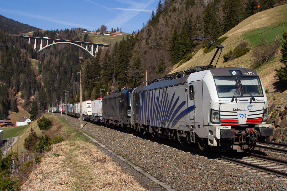 193 771-3 bei St. Jodok am Brenner. 14.4.22