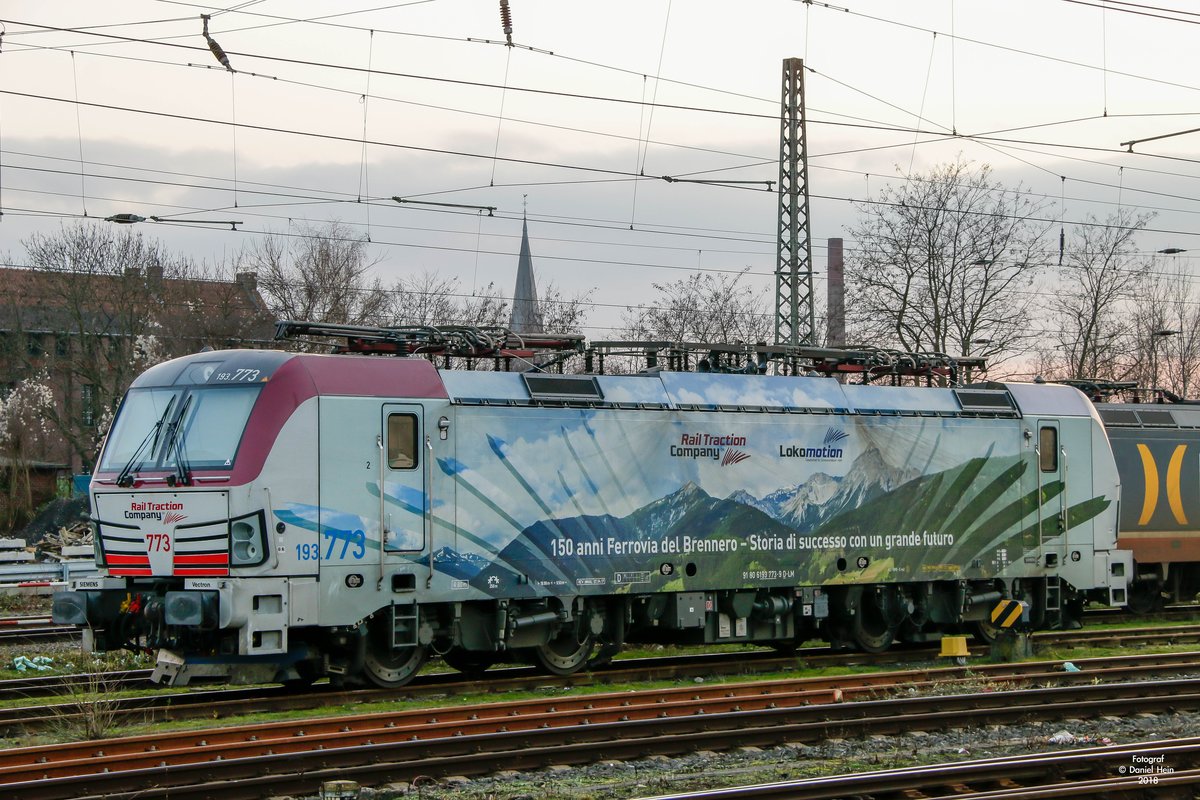 193 773  Lokomotion  in Krefeld Hbf, am 14.01.2018.
