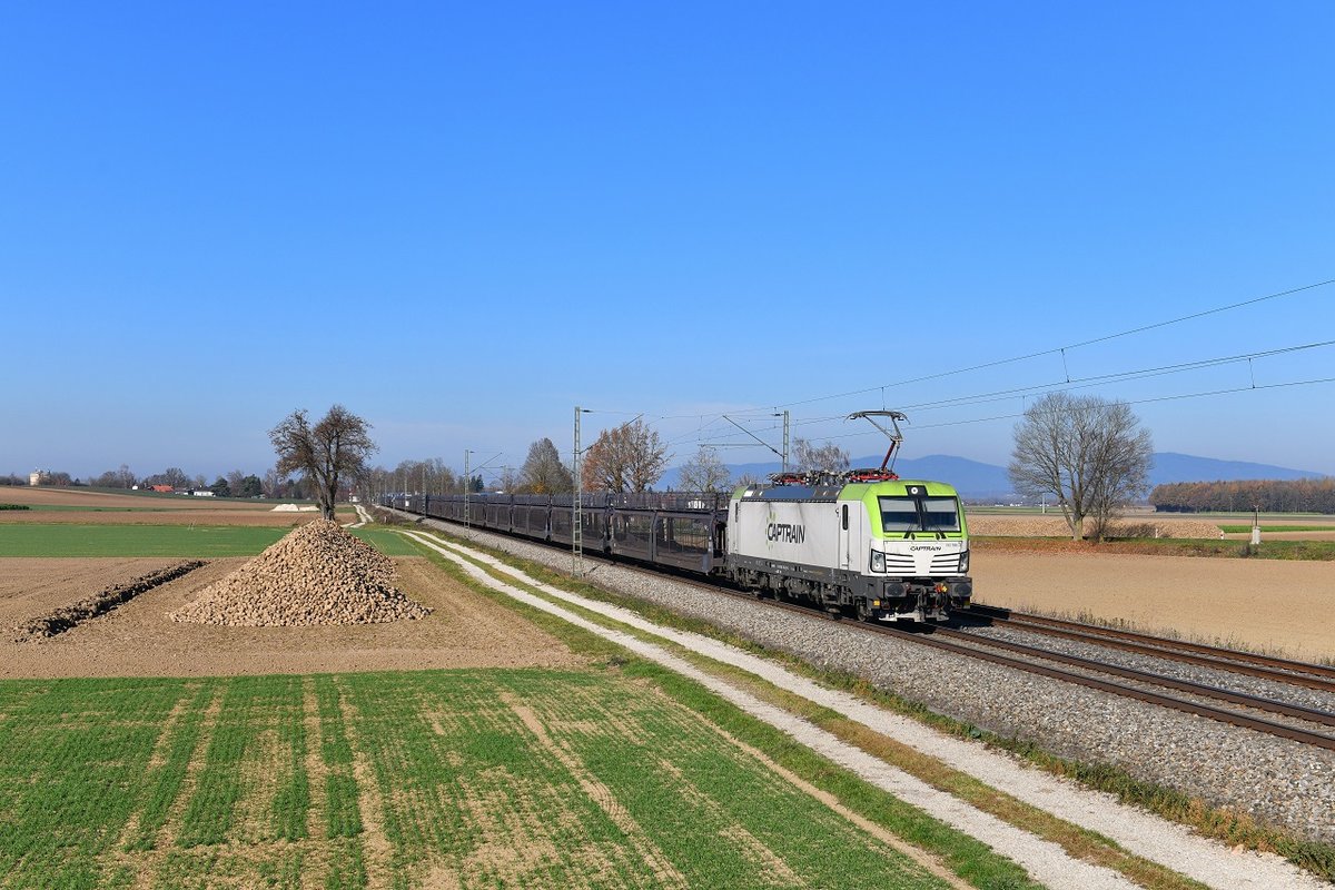 193 785 mit DGS 46437 am 18.11.2018 bei Langenisarhofen. 