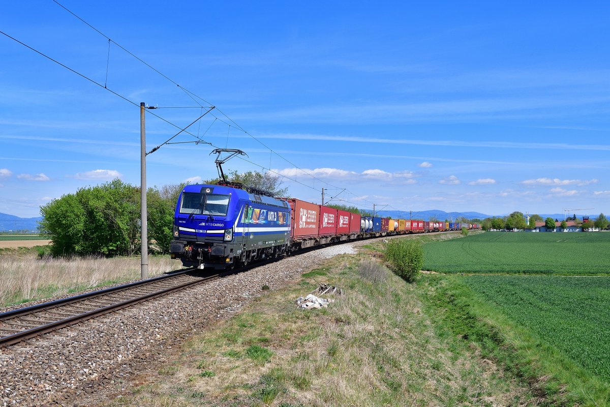 193 793 mit DGS 40668 am 26.04.2020 bei Otzing.