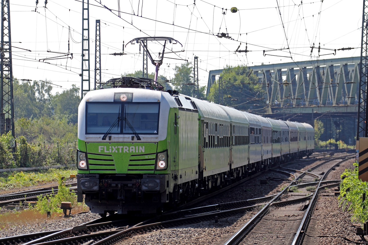 193 813-3 mit FLX 1802 nach Hamburg in Recklinghausen-Süd 24.8.2019