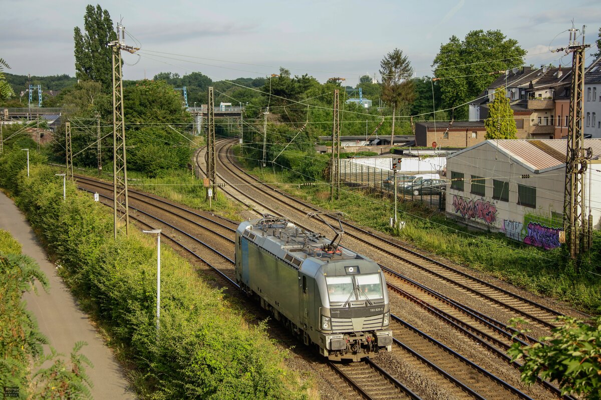 193 826-5 Railpool in Oberhausen Osterfeld, Juli 2022.