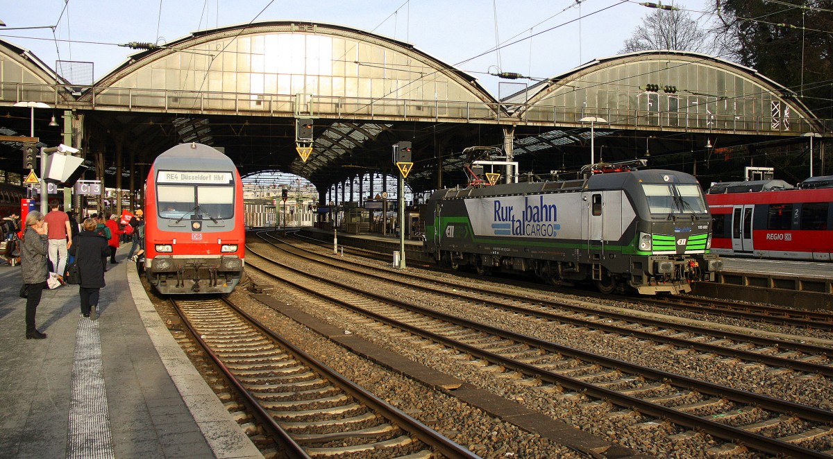 193 832 von der Rurtalbahn fährt  als Lokzug aus Aachen-Hbf nach Aachen-West.
Aufgenommen im Aachener-Hbf. 
Bei schönem Frühlingswetter am Nachmittag vom 8.3.2015.