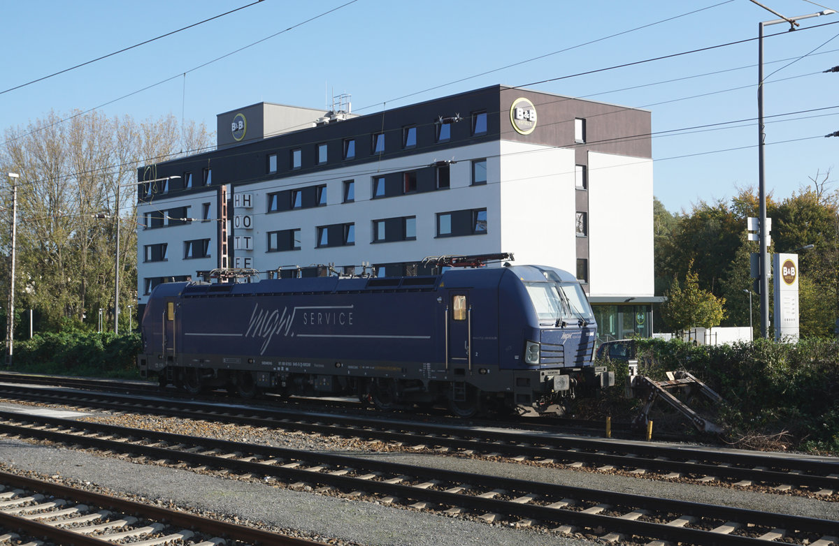 193 845 der mgw Service GmbH & Co. KG, vermietet an die CTL Logistics GmbH am 28.10.2019 abgestellt im Hauptbahnhof von Osnabrück.