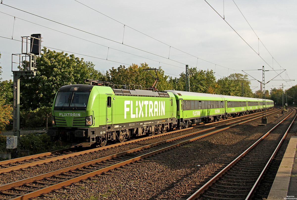193 861 mit einem Flixtrain nach Hamburg in Köln Stammheim am 20.09.2020
