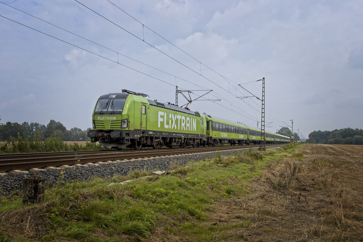 193 862 mit einem Flix-Zug bei Kamen-Westick (17.09.2021)