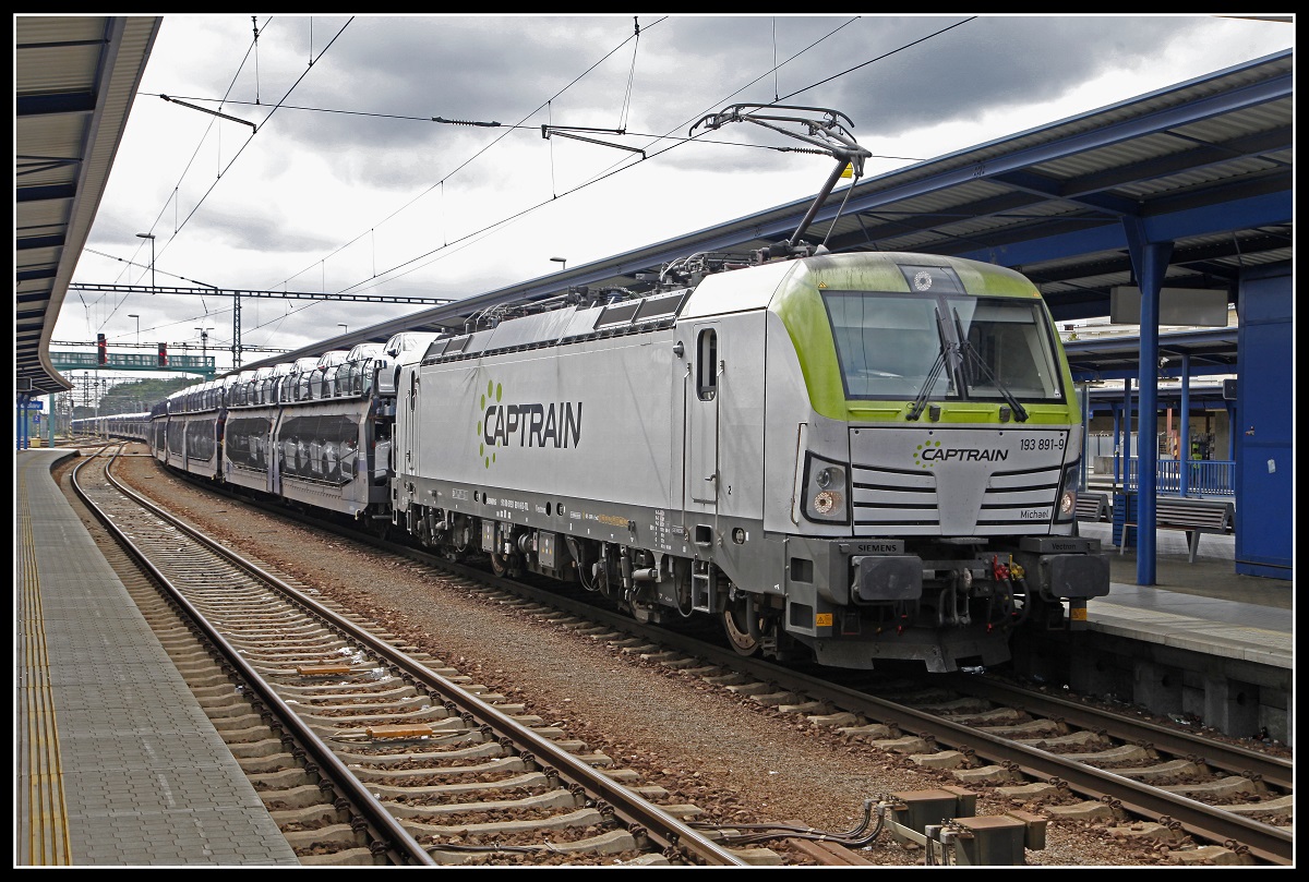 193 891 mit Güterzug in Breclav am 10.09.2019.