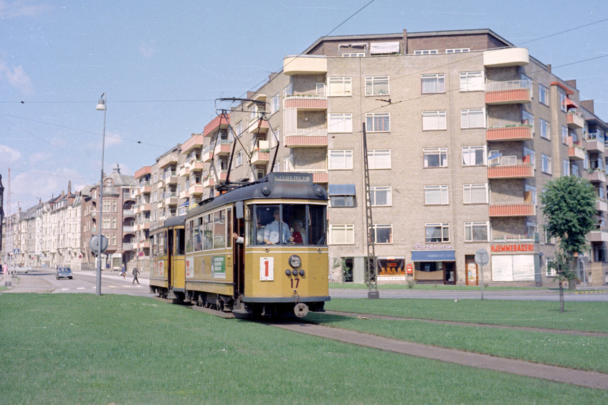 Århus / Aarhus Århus Sporveje SL 1 (Tw 17) Dalgas Avenue / Marselis Boulevard am 27. Juli 1968.