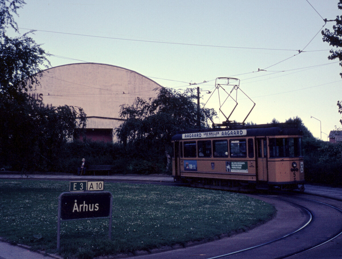 Århus ÅS SL 2 (Tw 5) Kongsvang (Endstelle) am 27. Juli 1968. - Scan eines Diapositivs. 