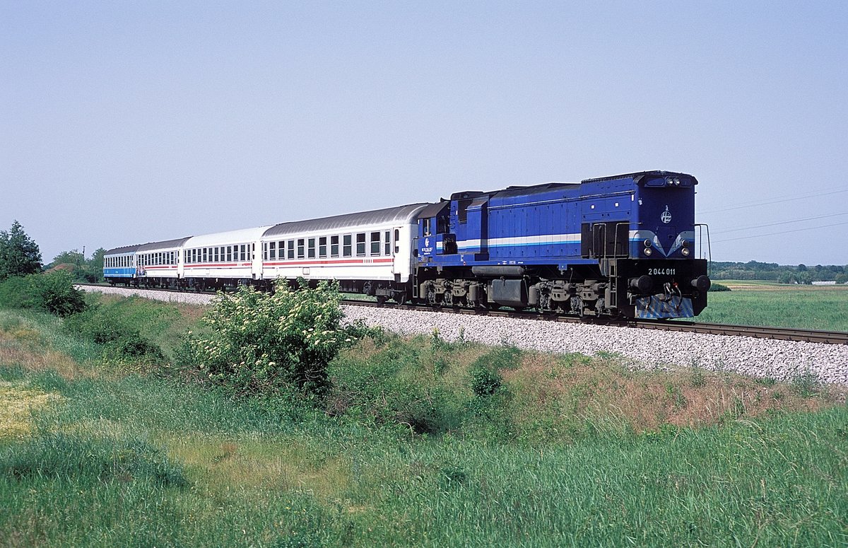 2 044 011  Vukosavlievica  19.05.13