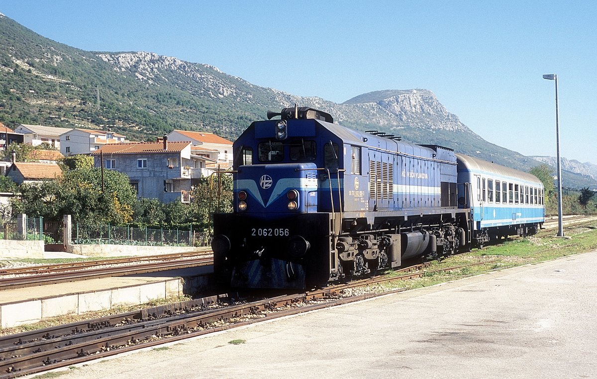 2 062 056  Kastel Stari  19.10.12