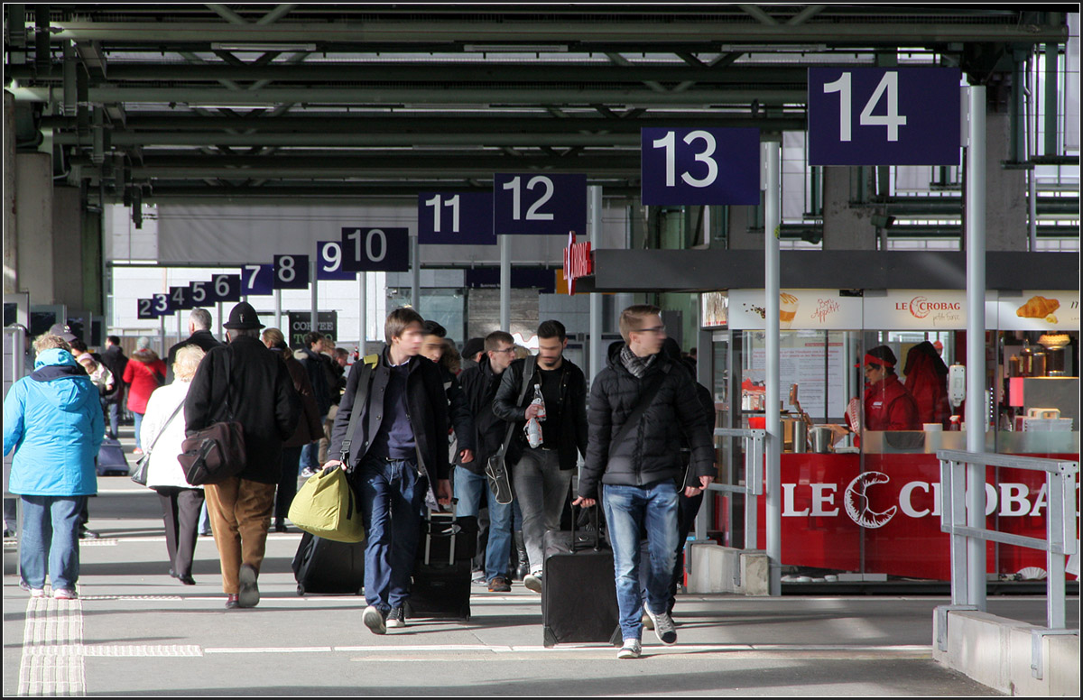 2 3 4 ....13 14 -

Neuer Querbahnsteig im Stuttgarter Hauptbahnhof

09.02.2014 (M)