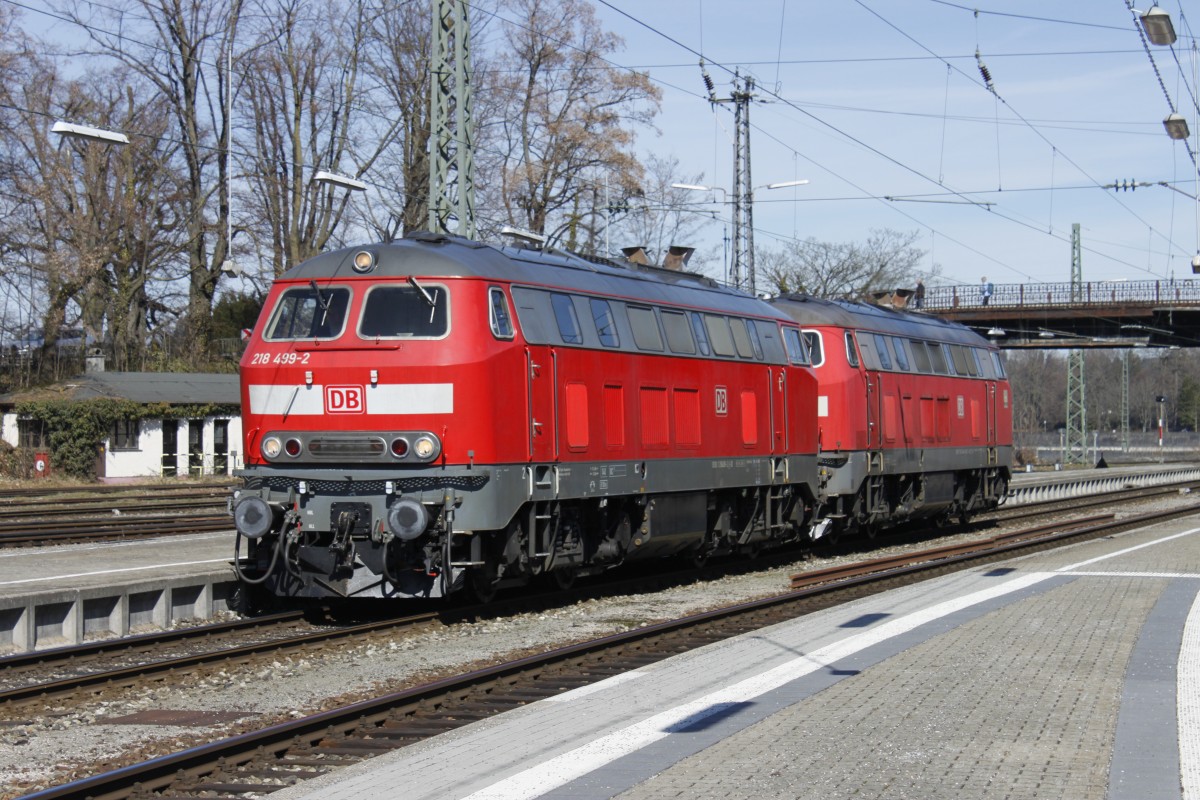 2 Loks der Baureihe 218 werden bereit gestellt (an den IC1218), 16.03.2013