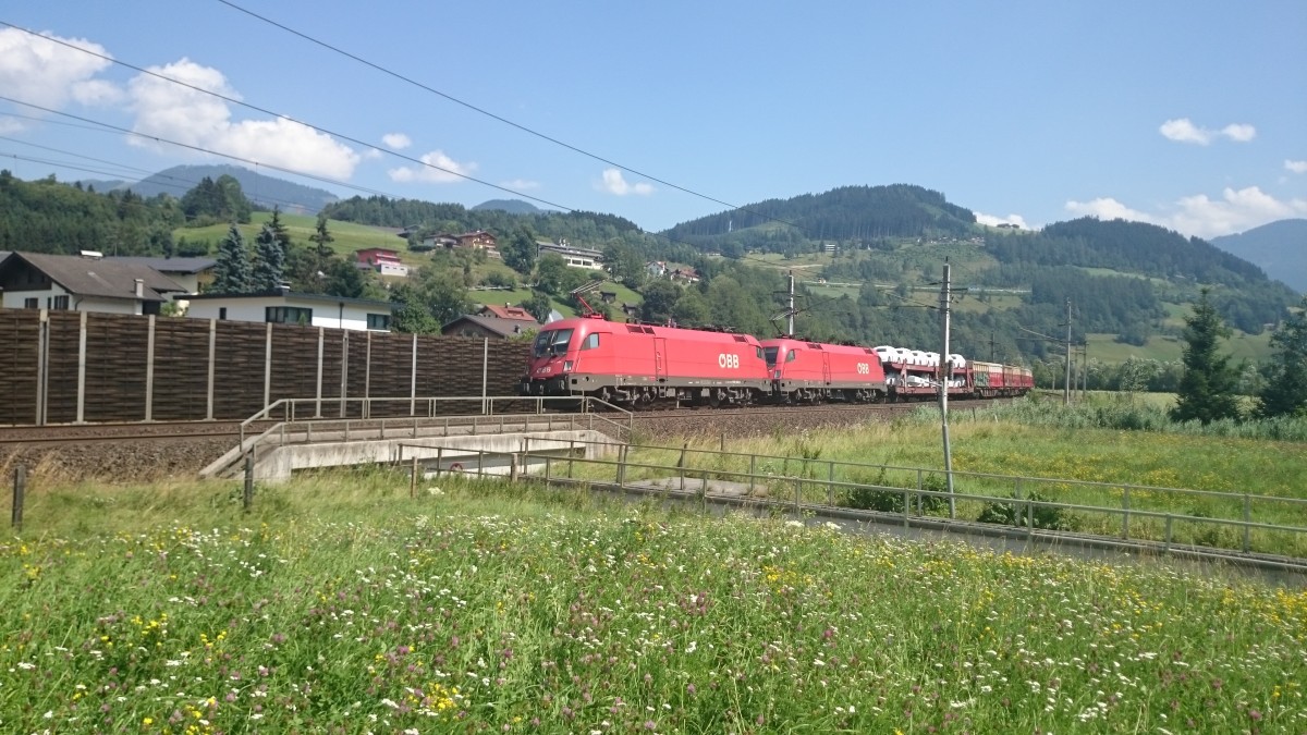 2 mal 1116 mit Güterzügen in Pfarrwerfen (15.7.15).