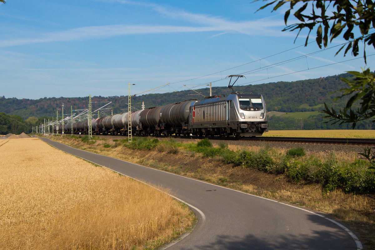 20. Juli 2019 in Pforta: 187 503-8 ist mit einem schönen Kesselzug unterwegs in Richtung Naumburg. 