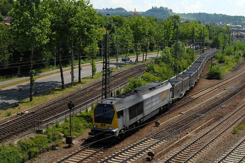 20.06.2017 Stuttgart, Bad Cannstatt - Mertz Abraumzug von S21