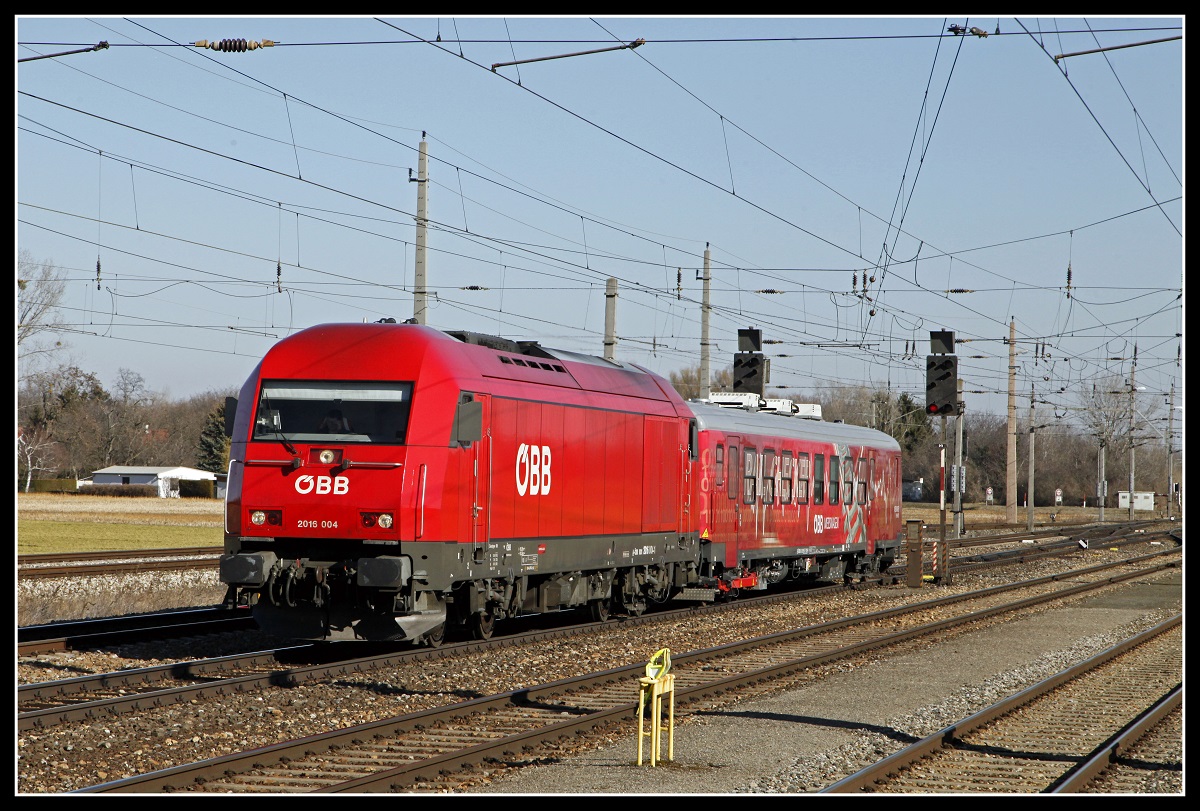 2016 004 mit Meßzug in Wampersdorf am 28.02.2019.