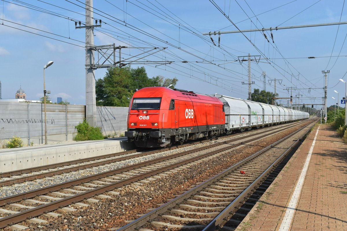 2016 027 mit GZ, in Wien-Haidestraße, Richtung Wien-Simmering. September 2019