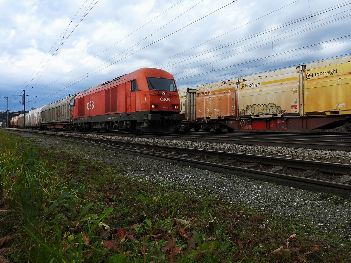 2016 073-6 mit Güterzug bei Redl-Zipf; 151109