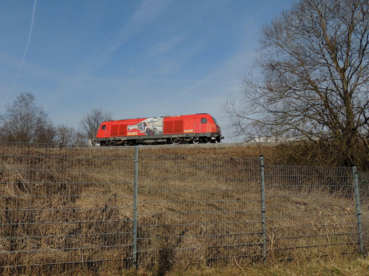 2016 910-9 A-STH  ERIKA , braust als Lokzug auf der Innkreisbahn in Richtung Neumarkt/K; 230307
