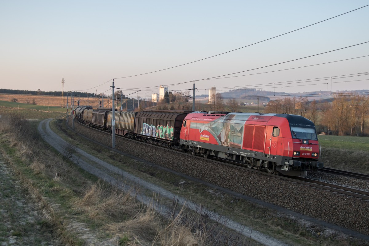 2016 911 von Stern Hafferl am 18. März 2015 bei Haiding.