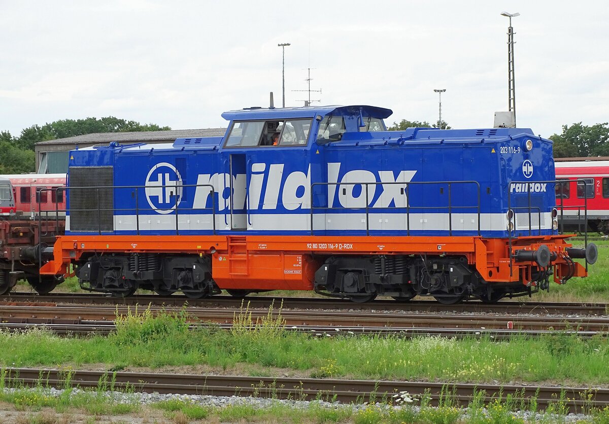 203 116 von raildox am 27.07.23 beim Rangieren in Mühldorf.