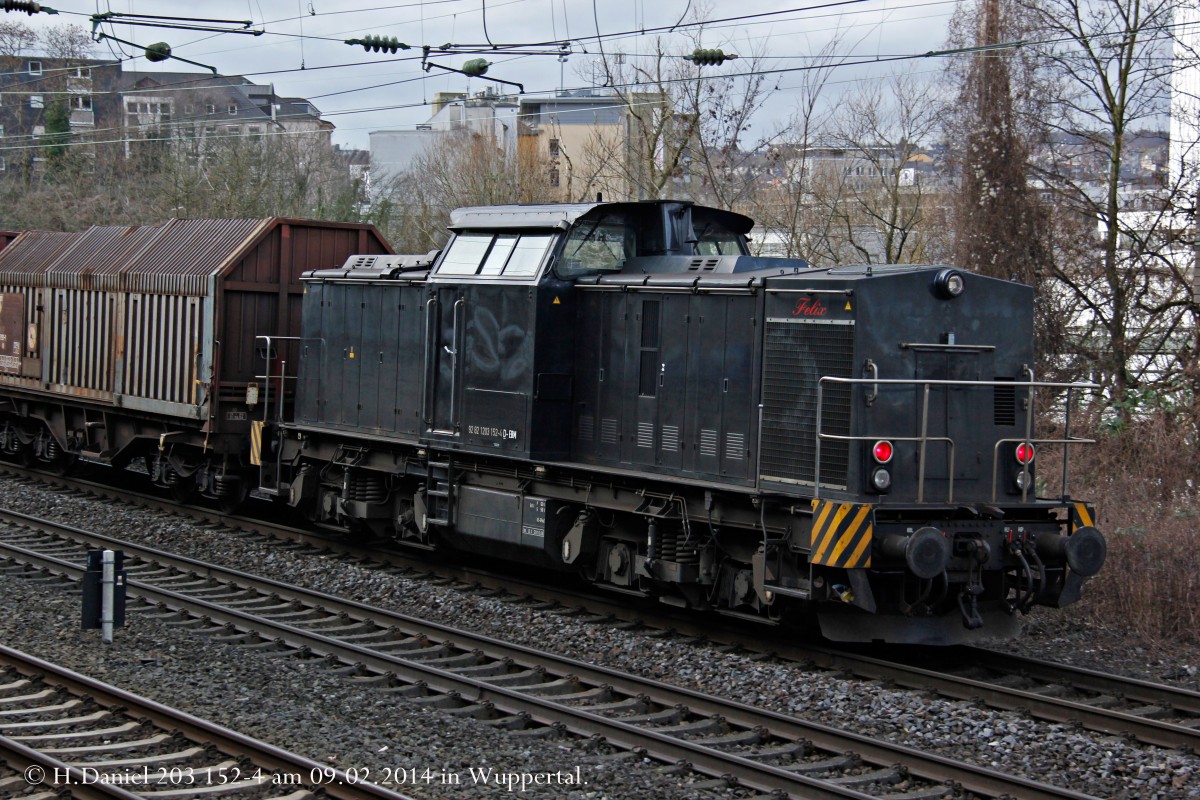 203 152-4  Felix  am 09.02.2014 in Wuppertal.