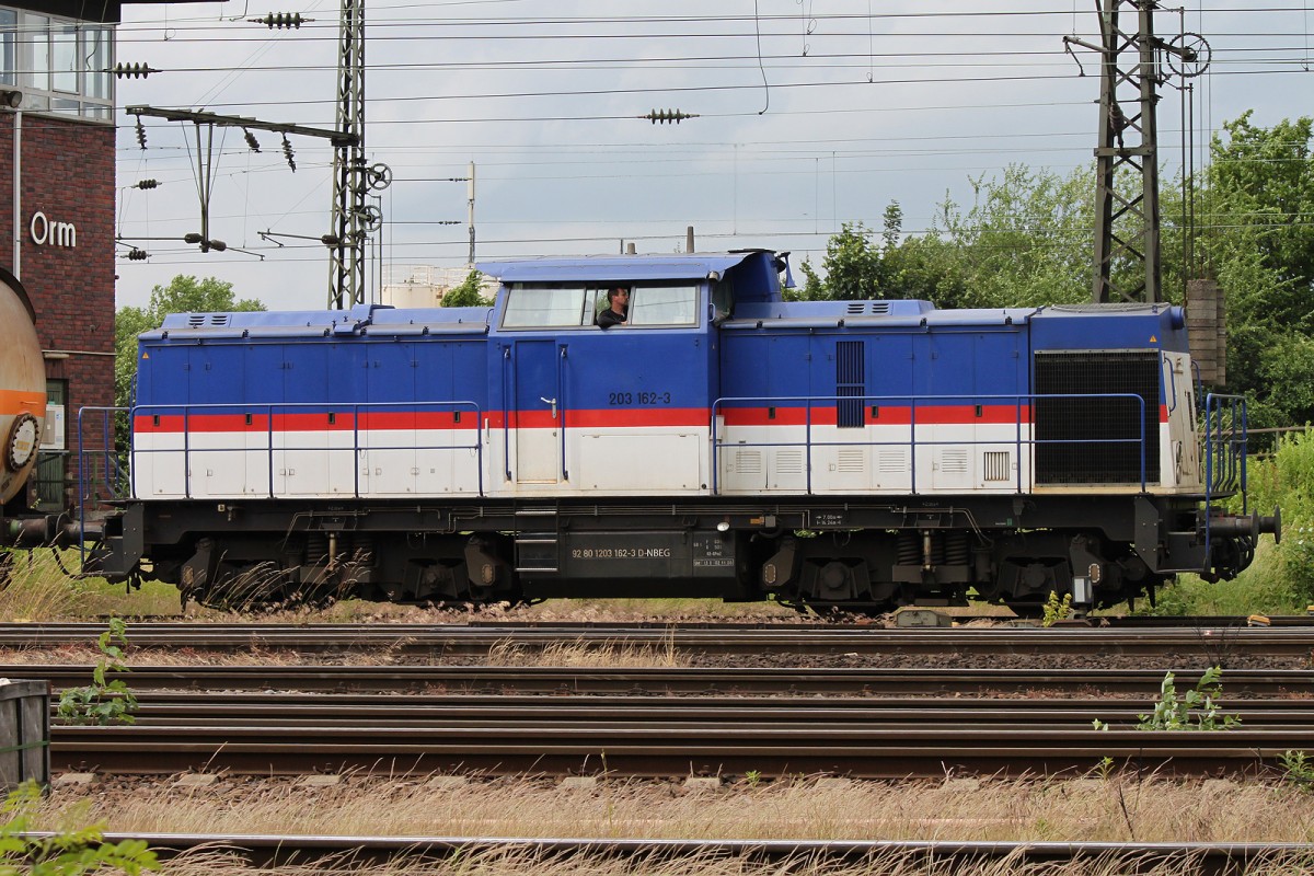 203 162 zog am 22.6.13 einen Kesselzug aus Oberhausen-West.