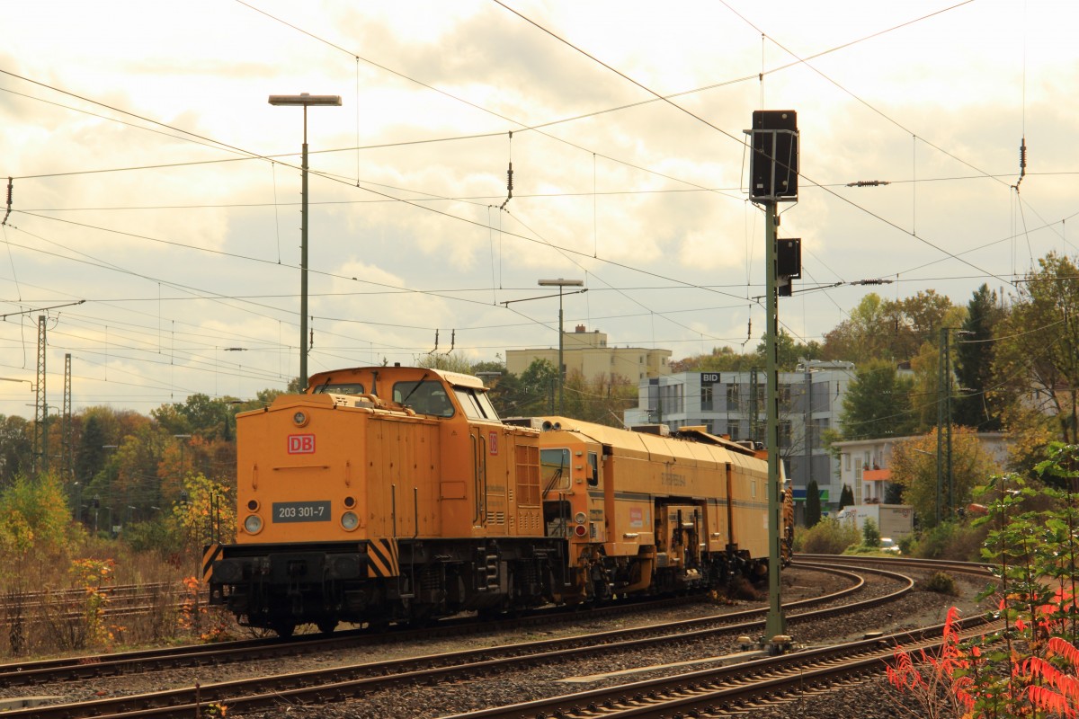 203 301-7 DB Netzinstandhaltung abgestellt in Coburg am 18.10.2014.