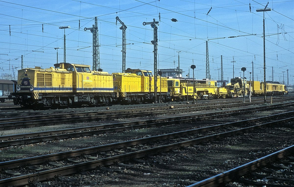 203 315 + 305  Karlsruhe Rbf  24.03.10