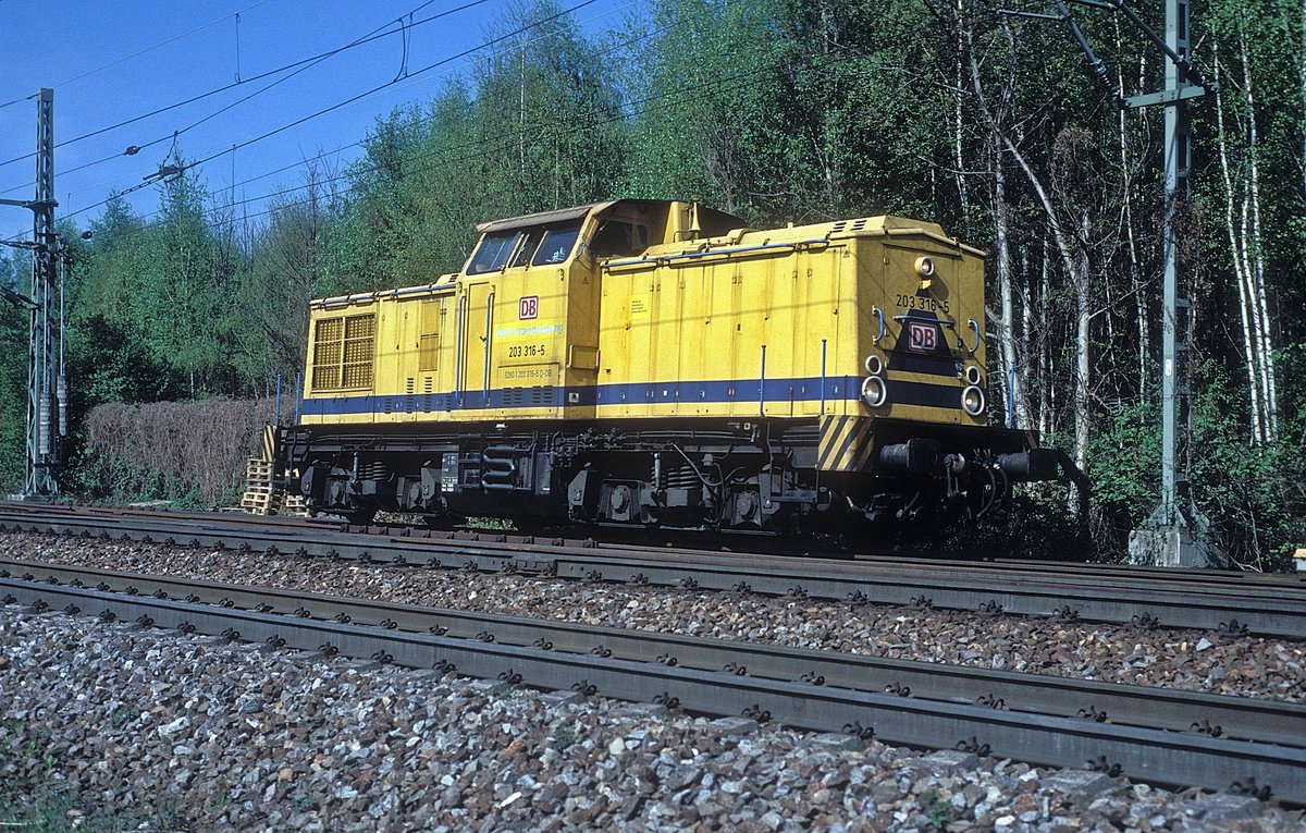 203 316  Karlsruhe Rbf  06.04.11