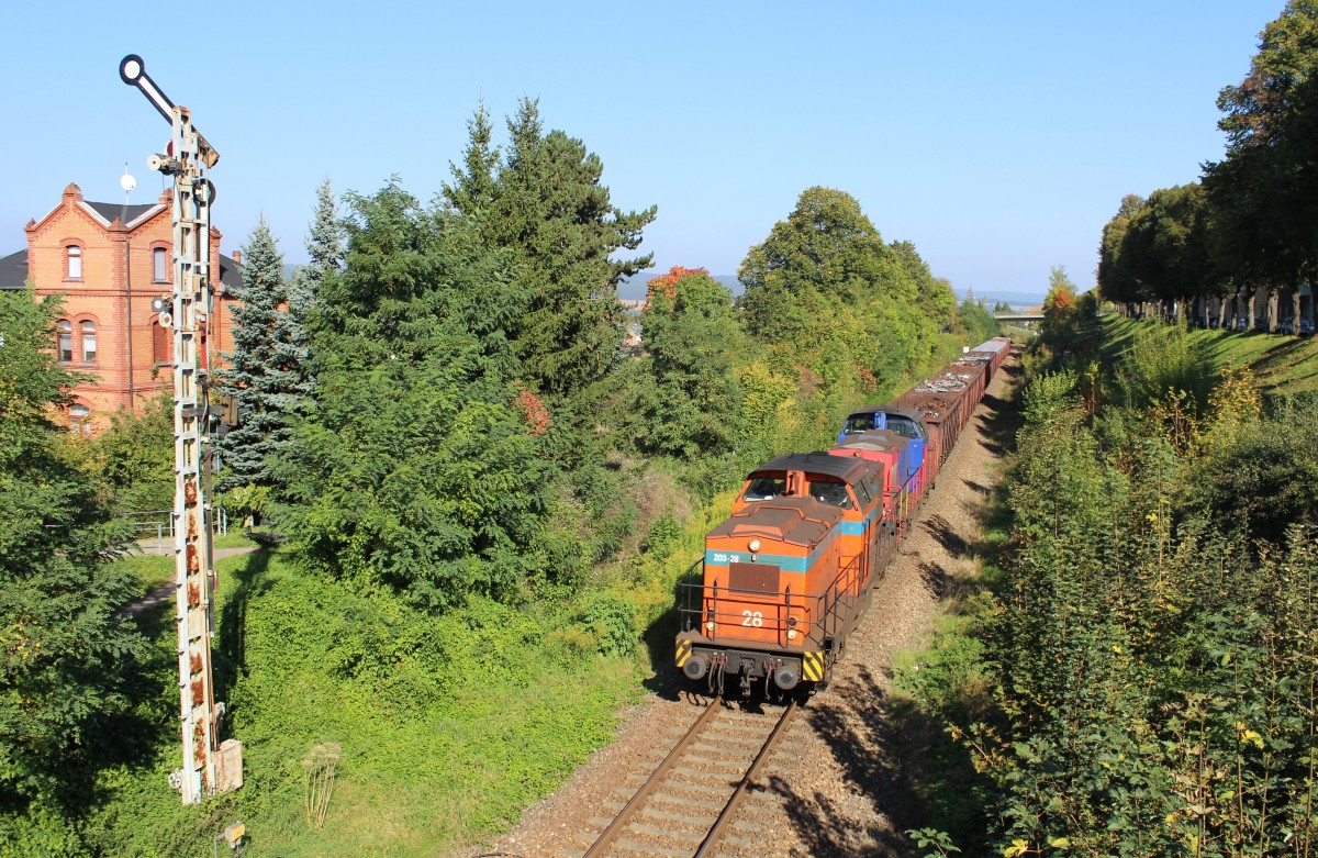 203.28 und 203 405 SWT zu sehen am 04.10.14 in Pößneck.