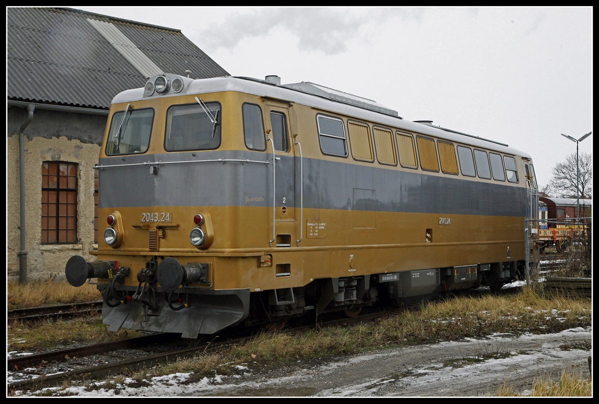 2043.024 abgestellt in Mistelbach Lokalbahn am 9.01.2019.