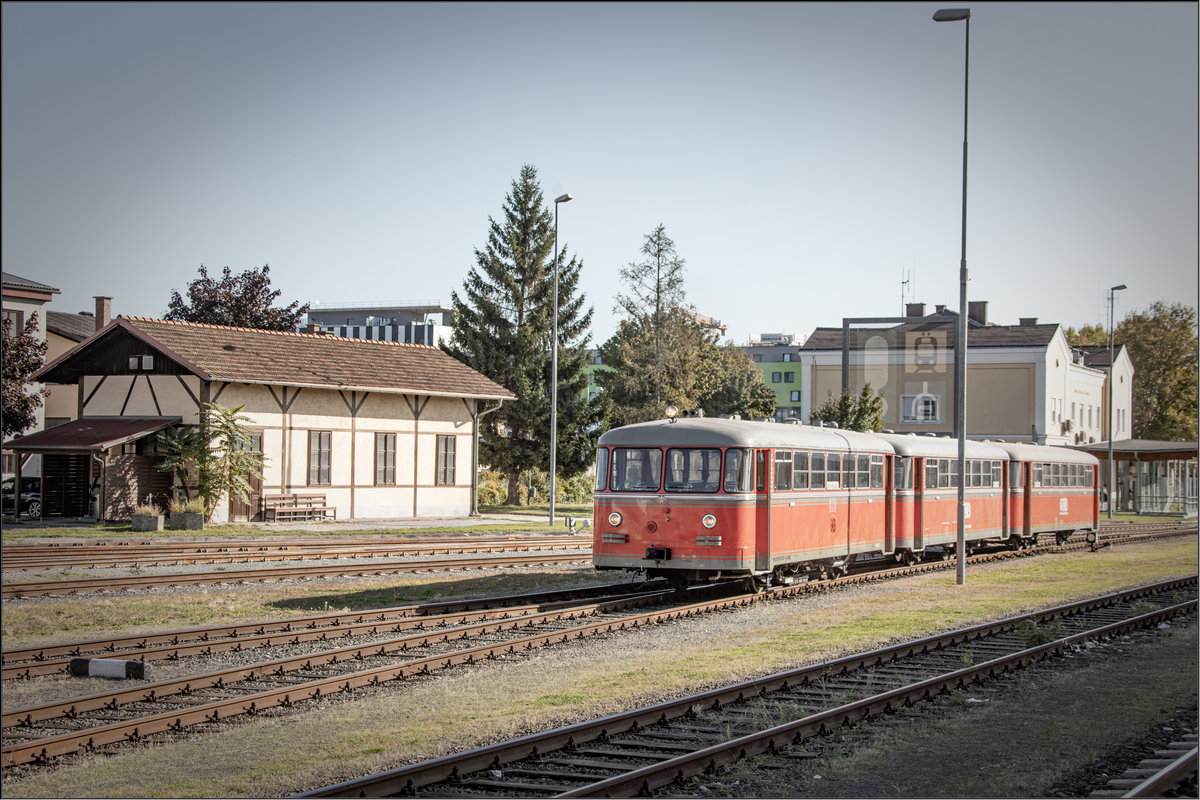 20.September anno 2019 .... Vt10.02 steht bereit um auf dem Bahnsteig bereit gestellt zu werden für einen Sonderzug nach Deutschlandsberg 