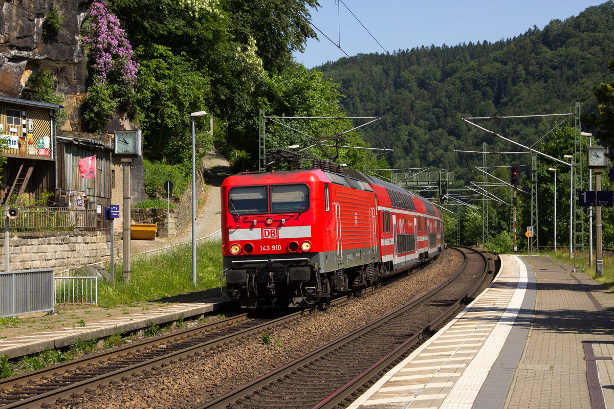 21. Mai 2018 in Schöna. 143 910-8 im besten Licht. 