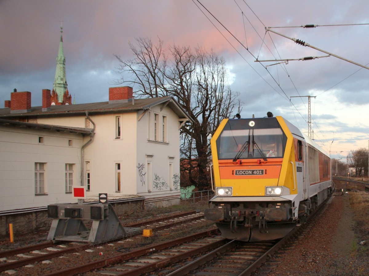 21.12.2015 Bernau bei Berlin. Locon 401 südwärts